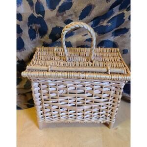 vintage Wicker storage box basket with handle and closure sewing